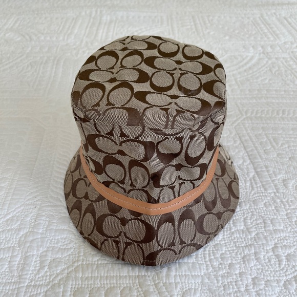 Coach Monogram Signature Bucket Hat P/S main image 5